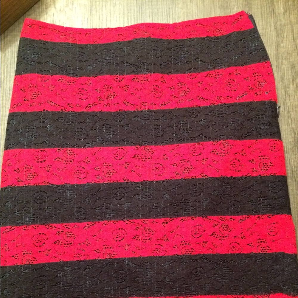 The Limited striped lace skirt petite size 2